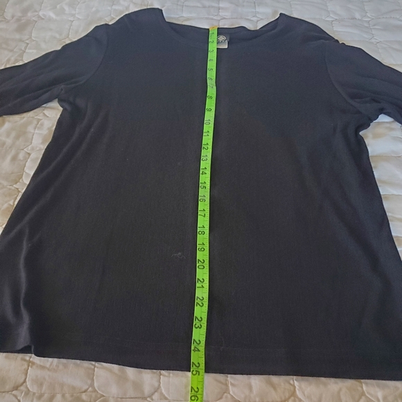 Top - Picture 6 of 10